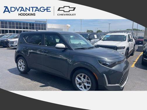 Gravity Gray 2025 Kia Soul LX