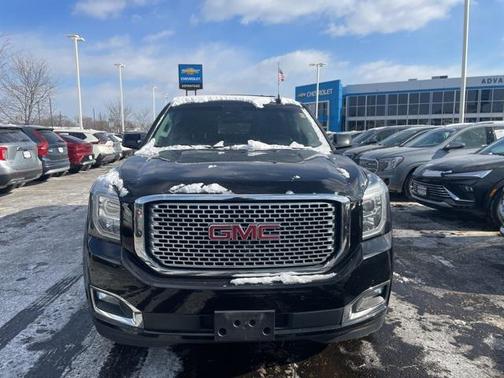 2017 GMC Yukon XL Denali