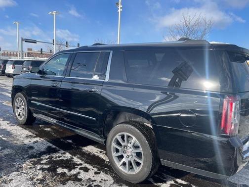 2017 GMC Yukon XL Denali