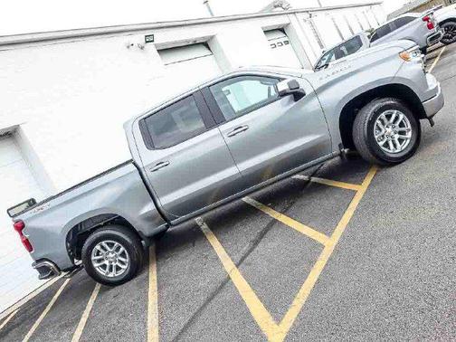Sterling Gray Metallic 2026 Chevrolet Silverado 1500 LT