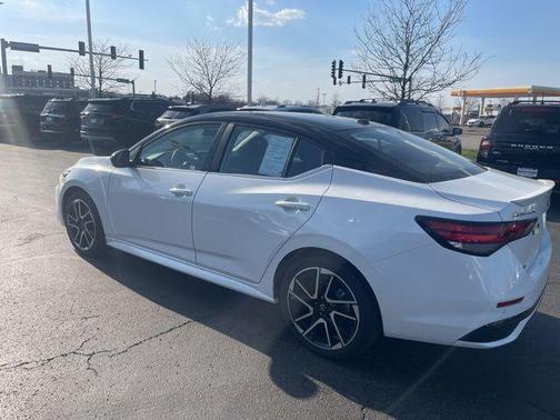 2025 Nissan Sentra SR