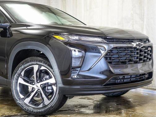 2025 Chevrolet Trax FWD 1RS