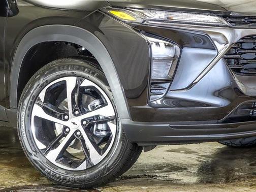 2025 Chevrolet Trax FWD 1RS
