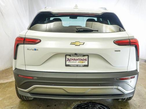 2025 Chevrolet Blazer EV eAWD LT