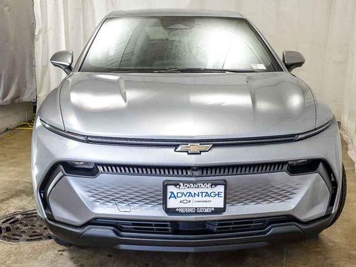 Sterling Gray Metallic 2026 Chevrolet Equinox EV LT