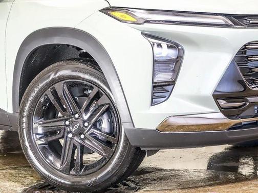 2025 Chevrolet Trax FWD ACTIV