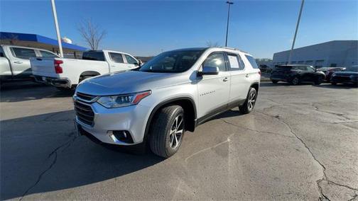 2021 Chevrolet Traverse LT Cloth