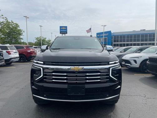 Black 2025 Chevrolet Suburban Premier