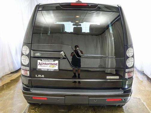 2016 Land Rover LR4 Base