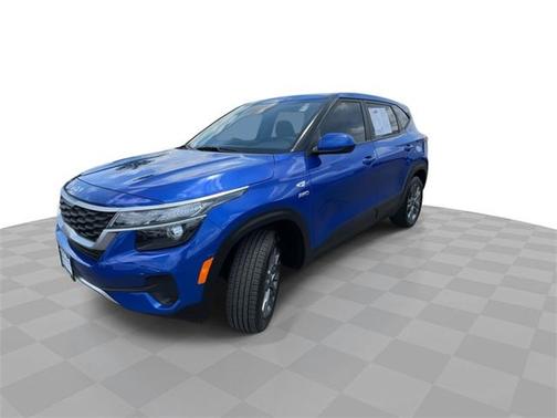 2023 Kia Seltos LX