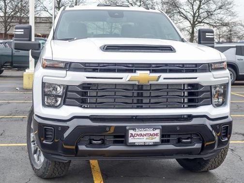 2026 Chevrolet Silverado 2500 Custom