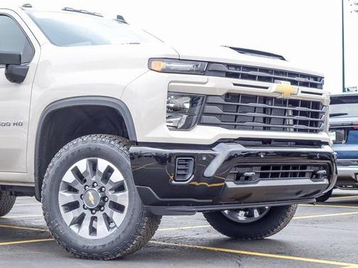 2026 Chevrolet Silverado 2500 Custom