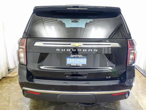 2022 Chevrolet Suburban LT