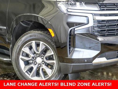 2022 Chevrolet Suburban LT