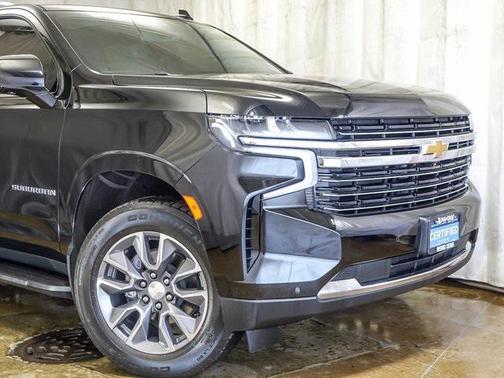 2022 Chevrolet Suburban LT