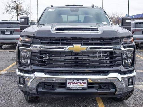 2026 Chevrolet Silverado 3500 LT