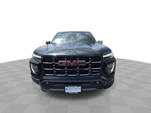 Onyx Black 2023 GMC Canyon AT4