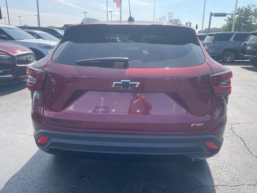 Crimson Metallic 2024 Chevrolet Trax FWD 2RS