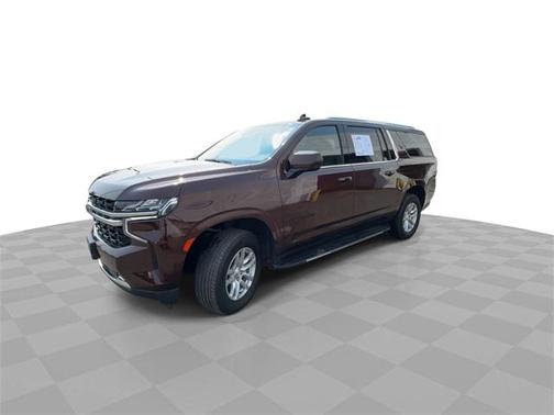 2023 Chevrolet Suburban LS