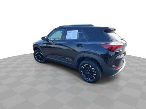 Mosaic Black Metallic 2023 Chevrolet Trailblazer LT