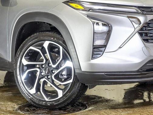 2025 Chevrolet Trax FWD 2RS