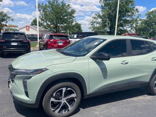 Cacti Green 2024 Chevrolet Trax FWD 1RS
