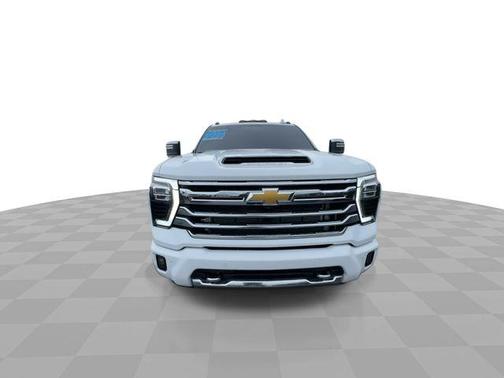 Summit White 2024 Chevrolet Silverado 3500 High Country