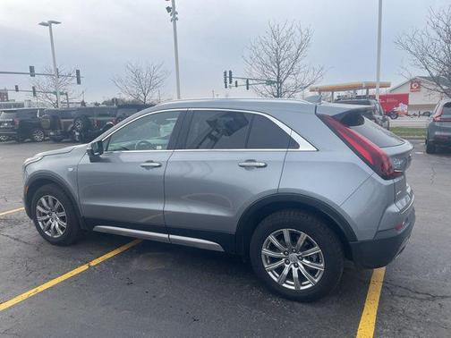 2023 Cadillac XT4 Premium Luxury