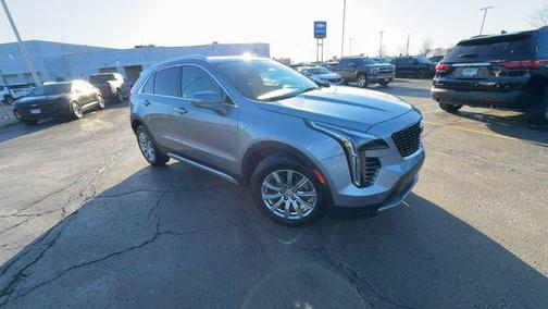 2023 Cadillac XT4 Premium Luxury