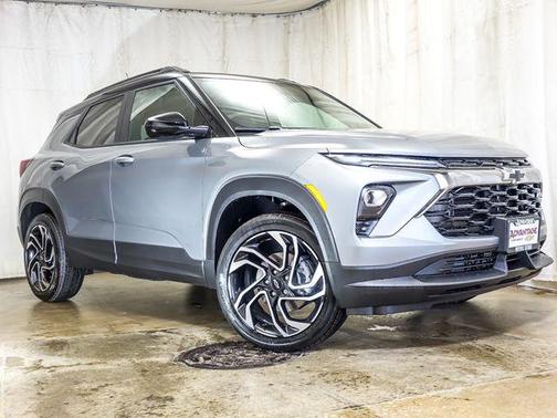 Sterling Gray Metallic 2026 Chevrolet Trailblazer RS