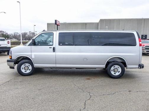 2025 Chevrolet Express 3500 RWD 3500 Extended Wheelbase LT