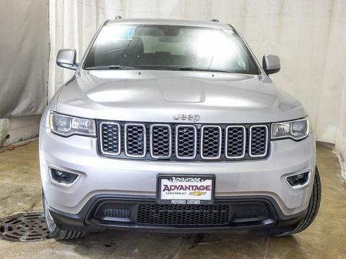 2020 Jeep Grand Cherokee Laredo