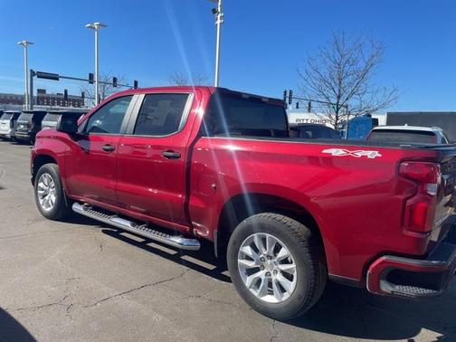 2020 Chevrolet Silverado 1500 Custom