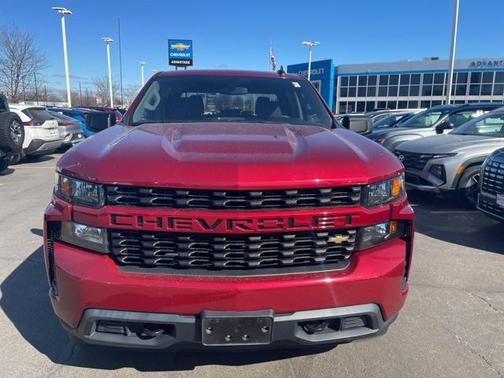2020 Chevrolet Silverado 1500 Custom