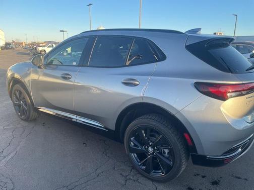 2023 Buick Envision Essence FWD