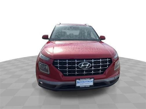 2022 Hyundai VENUE SEL