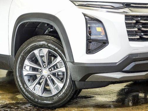 Summit White 2026 Chevrolet Equinox 1LT