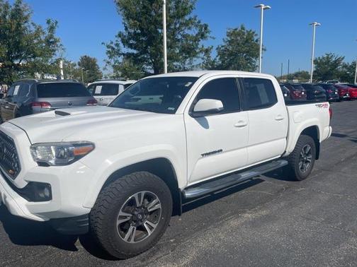 2018 Toyota Tacoma TRD Sport