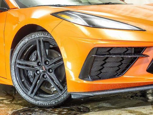 2026 Chevrolet Corvette Stingray w/2LT