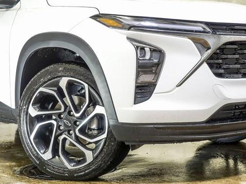 2025 Chevrolet Trax FWD 2RS