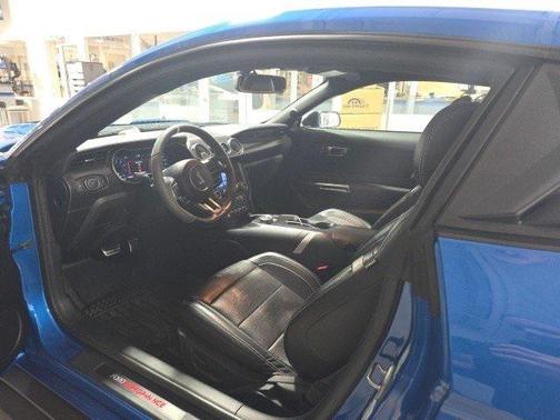 2020 Ford Shelby GT500 Base