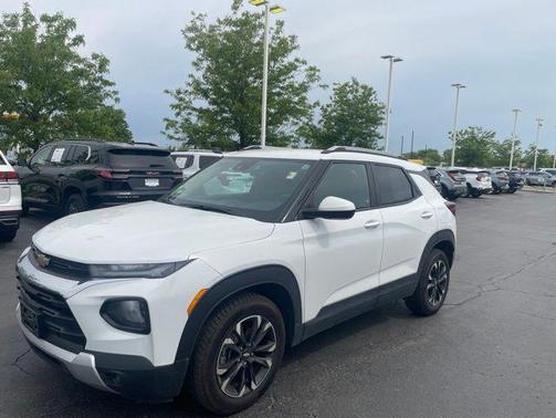 Summit White 2022 Chevrolet Trailblazer LT