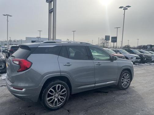 2024 GMC Terrain Denali