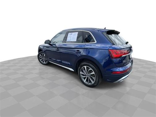 2022 Audi Q5 45 S line Premium Plus