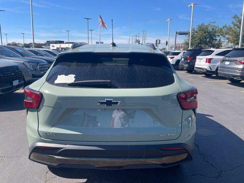 Cacti Green 2024 Chevrolet Trax FWD ACTIV
