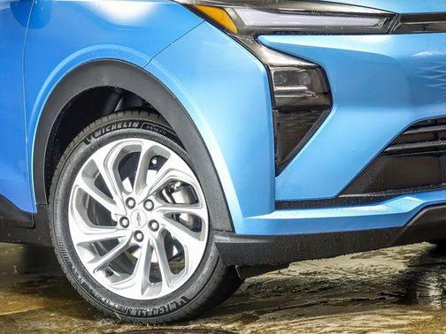 Marina Blue Metallic 2027 Chevrolet Bolt LT