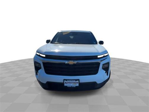 2024 Chevrolet Traverse LS