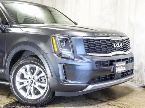 2022 Kia Telluride LX