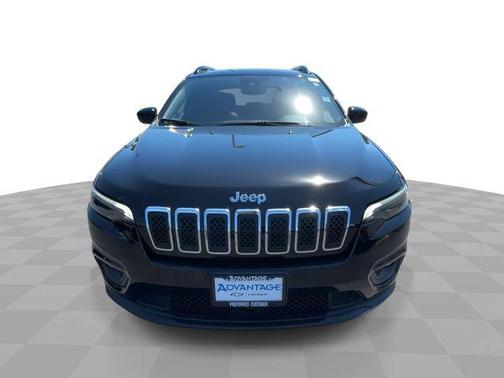 Diamond Black Crystal Pearlcoat 2022 Jeep Cherokee Latitude Lux