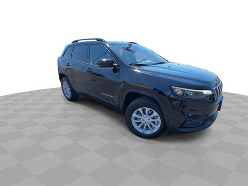 Diamond Black Crystal Pearlcoat 2022 Jeep Cherokee Latitude Lux